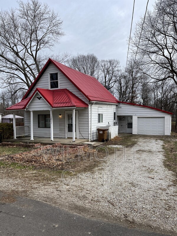 Primary Photo - 1011 N Walnut St
