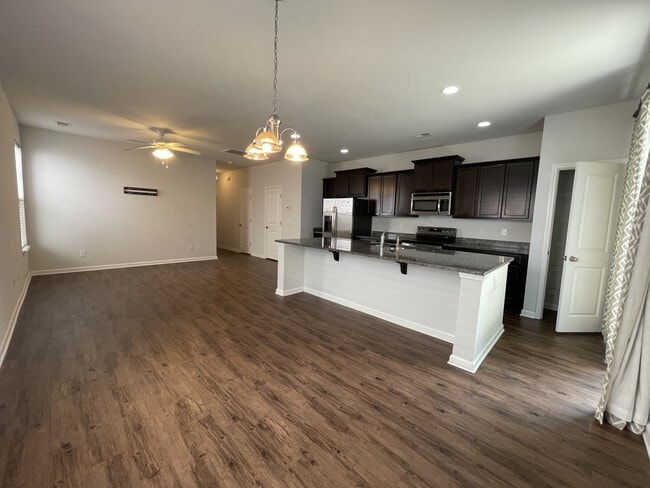 Building Photo - 4983 Hay Bale Ct
