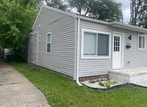 Building Photo - 27865 Brettonwoods St