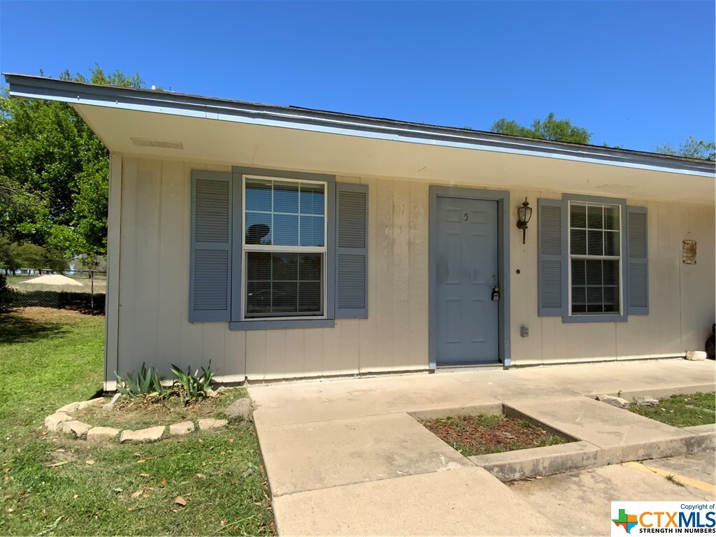 Primary Photo - 3930 Riggs Rd