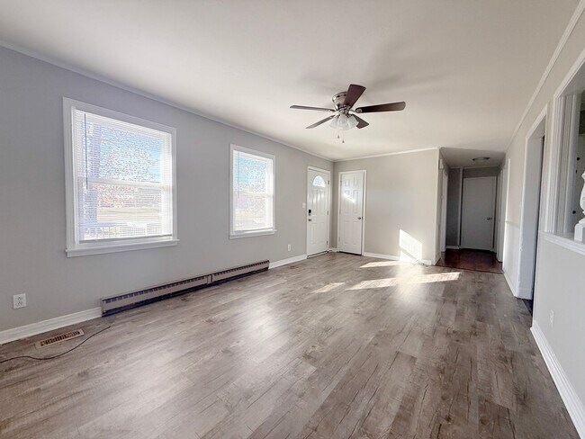 Building Photo - 3 Bedroom / 2 Bath – Accessible Home in Algood