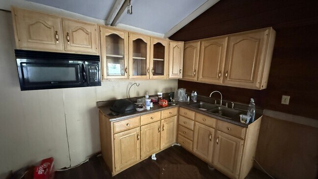 Foto del edificio - STE GENEVIEVE - Private Cottage with Lake ...
