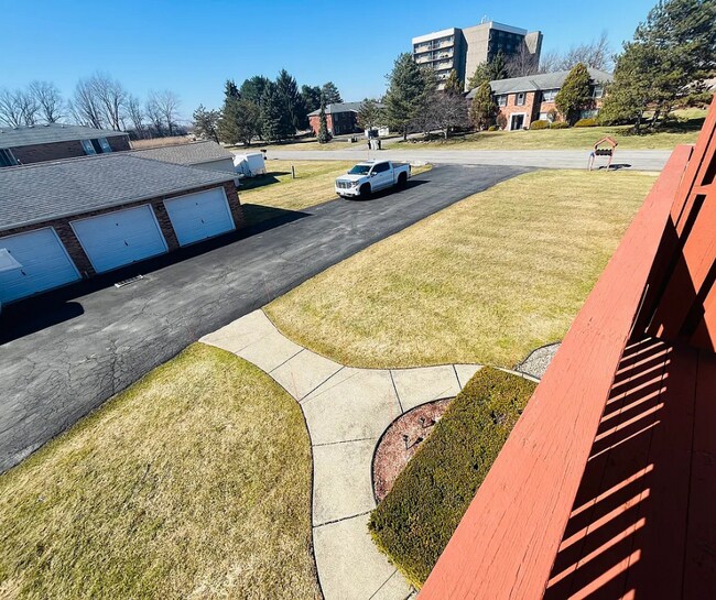 Foto del edificio - 6868 Nickis Ln