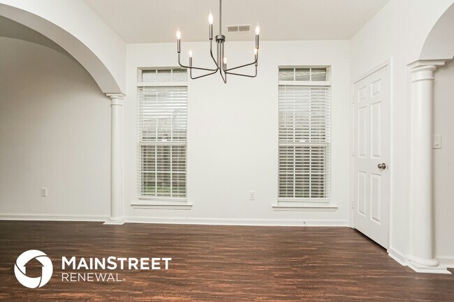 Foto del edificio - 7122 Queens Crown Ct