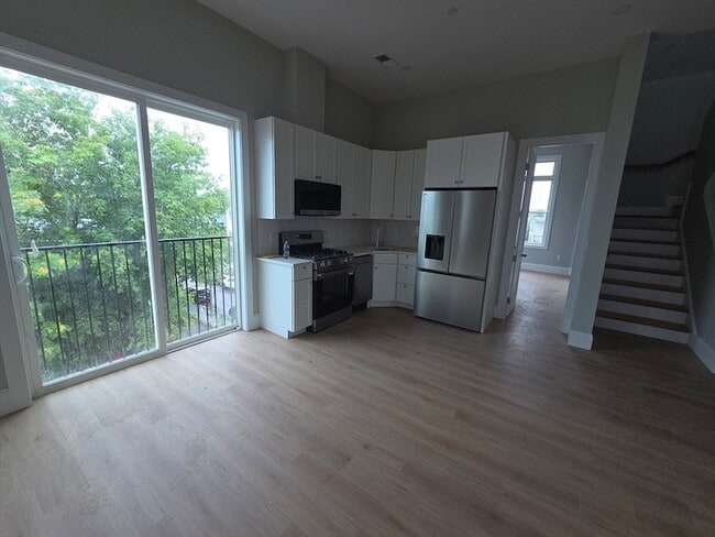 Photo - 7 Thornley Street Unit 3 Apartment