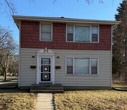 Building Photo - 6701 W Florist Ave