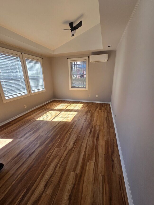 Foto del edificio - Renovated 2 bed home in Gadsden, AL!