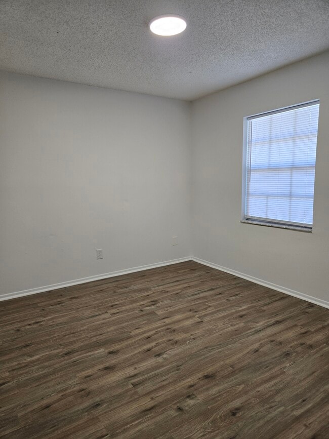 Building Photo - 3515 Rose Rd