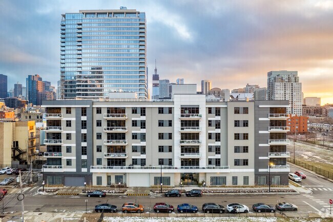 Building Photo - Sedgwick at Locust