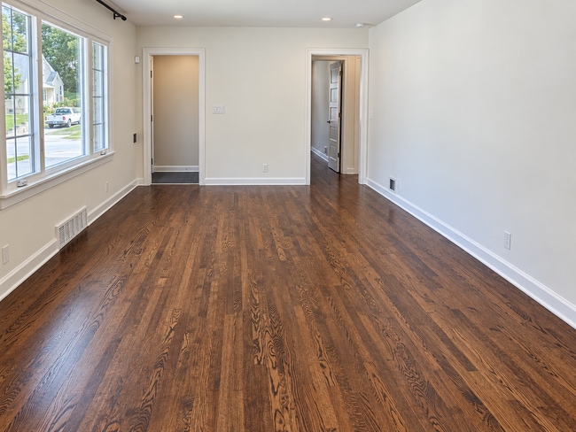 Building Photo - 1106 N 49th Ave