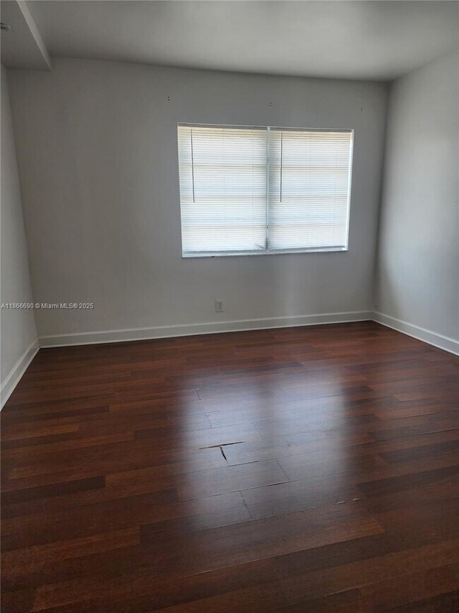 Foto del edificio - 2219 Polk St