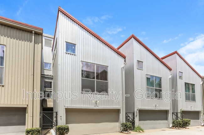 Photo - 241 Maynard Terrace SE Townhome