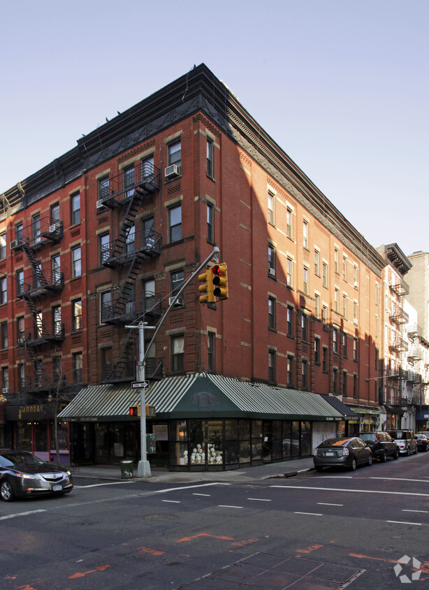 Primary Photo - 171 Bleecker St