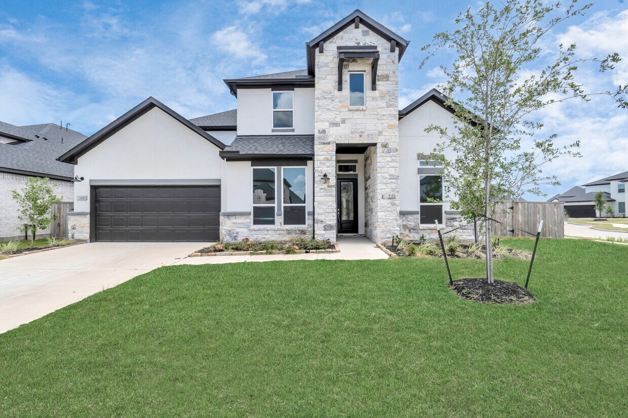 Primary Photo - 21118 Chelton Bch Dr