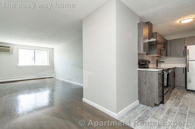 Photo - 14 Murdock St Apartment