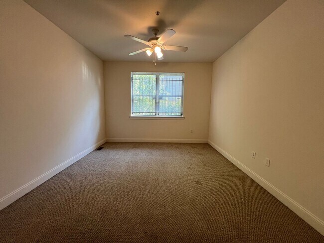 Foto del edificio - 1700 W Norris St