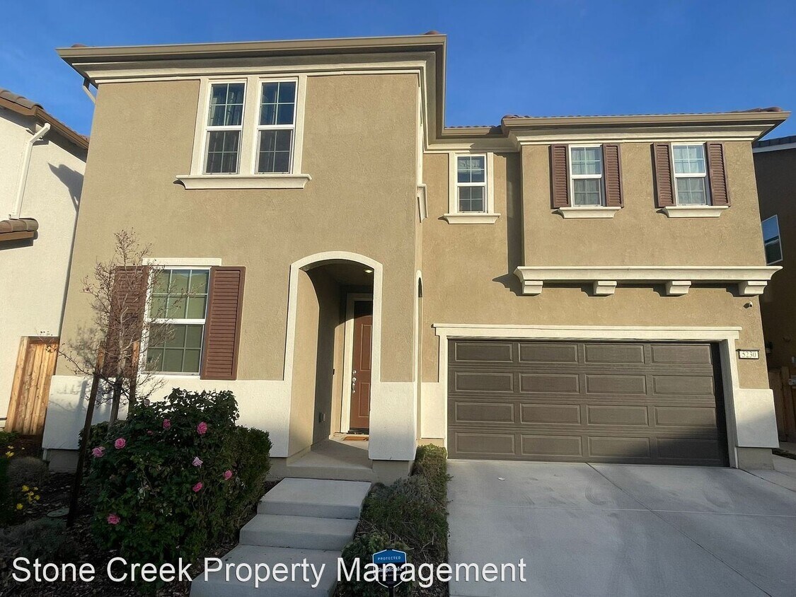 Primary Photo - 5 br, 2.5 bath House - 5230 Morning Bird Way