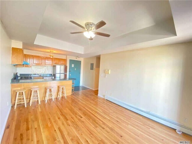 Foto del edificio - 142-18 38th Ave
