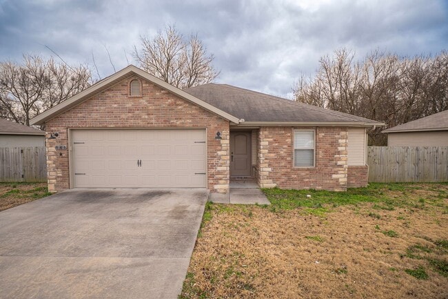 Charming 3 bedroom Home in Prairie Grove - Charming 3 bedroom Home in Prairie Grove