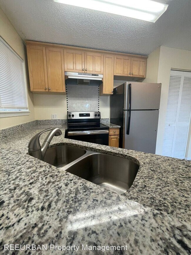 Foto del edificio - 1 br, 1 bath House - PM-32 1916 LAKE ATRIU...