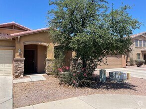 Building Photo - 6814 S 70th Dr