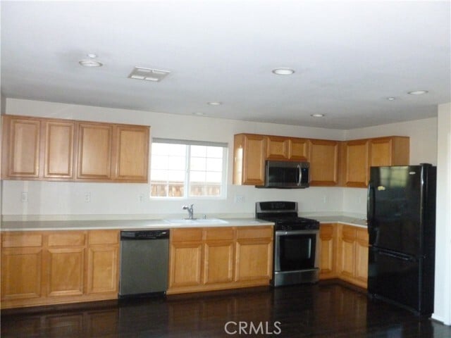 Building Photo - 9349 Golden Lantern Rd