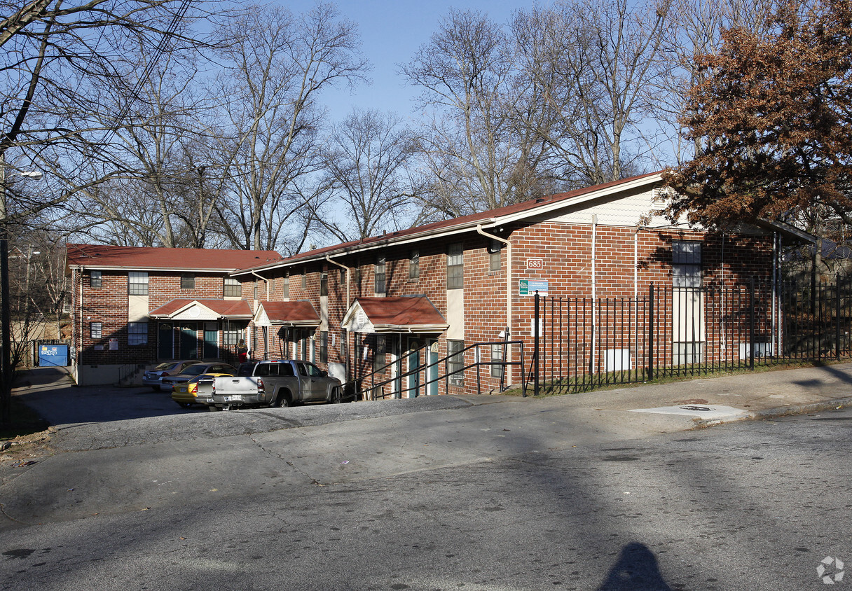 Foto principal - 685 SW Cooper St