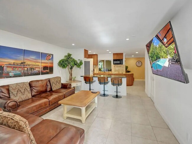 Foto del edificio - 5701 NE 22nd Way