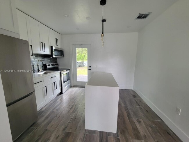 Building Photo - 1945 NW 154th St