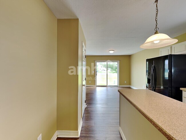 Foto del edificio - 7305 Holderman St