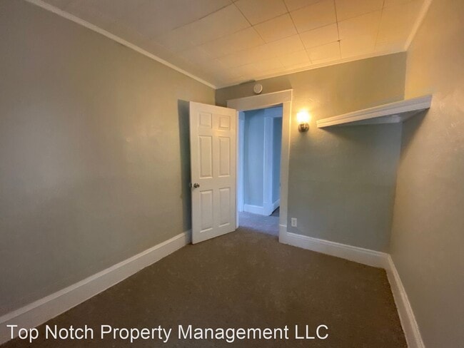 Building Photo - 3 br, 1 bath House - 1625 37th St