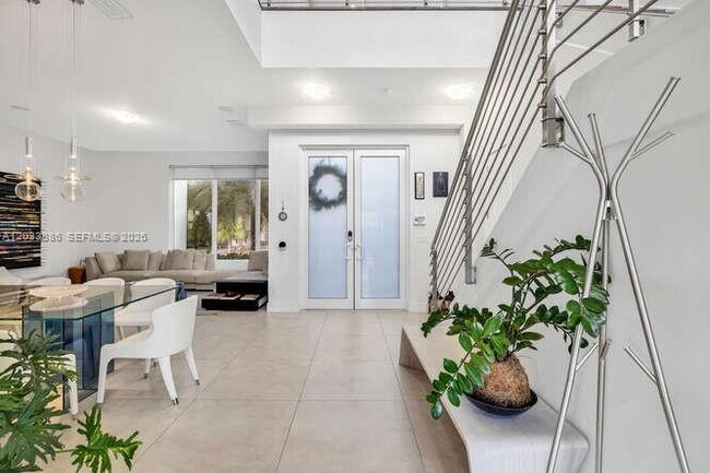 Photo - 10250 Northwest 75th Terrace, Doral, FL 33178 - 5 BR 5.5 BA house