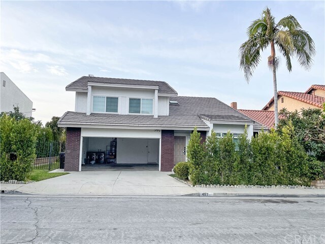 Primary Photo - 457 Jade Tree Dr