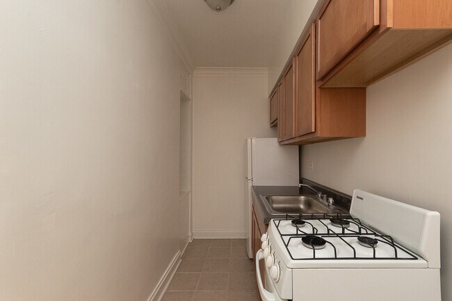 Foto del edificio - 4641 N Paulina St