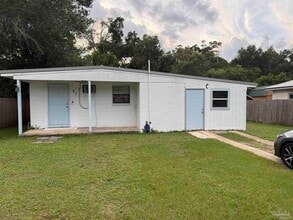 Building Photo - 27 Cloverland Ct