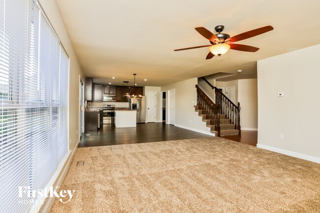 Foto del edificio - 1702 Briarmanor Dr