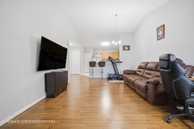 Building Photo - 148 Bertram Dr