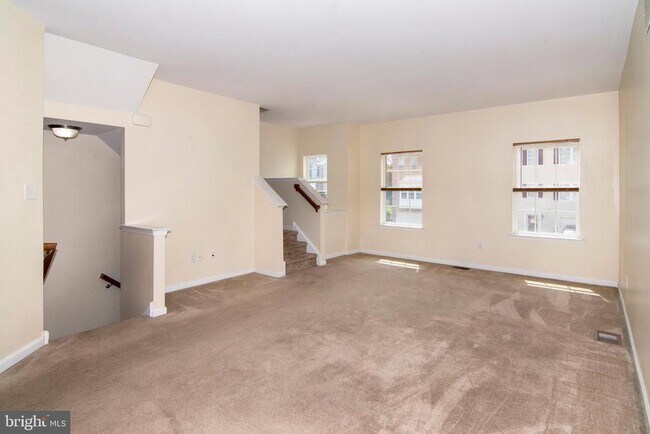 Building Photo - 517 Boxwood Ln