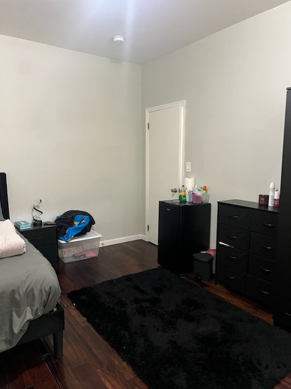 Foto del edificio - 12 S Lake Ave