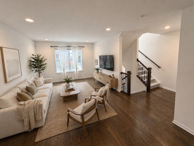 Building Photo - 6347 Capulina Ave
