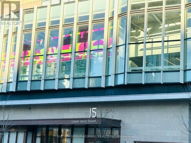 Building Photo - 15 Lower Jarvis St