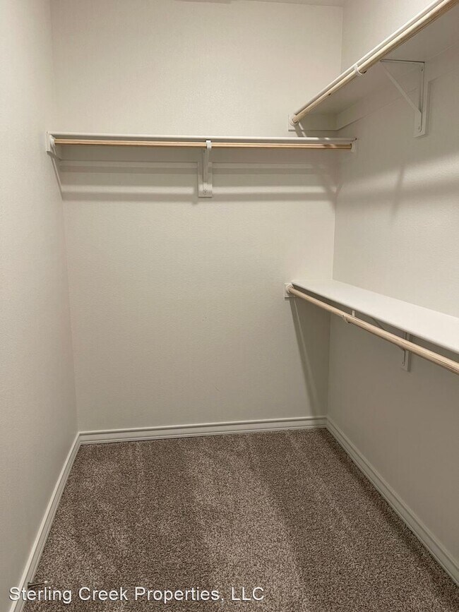 Foto del edificio - 4 br, 2 bath House - 7811 96th St