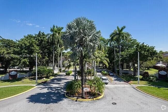 Foto del edificio - 9277 SW 138th Pl