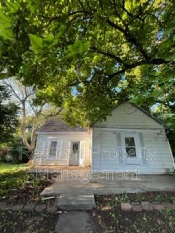 418 W Brown St, Nicholasville, KY 40356 House Rental in Nicholasville