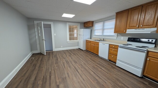 Cocina/Comedor - 315 W Courtland Dr