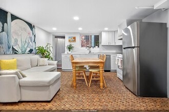 Building Photo - 288 4th St