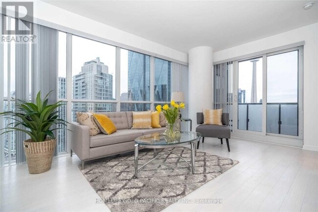 Building Photo - 1 The Esplanade