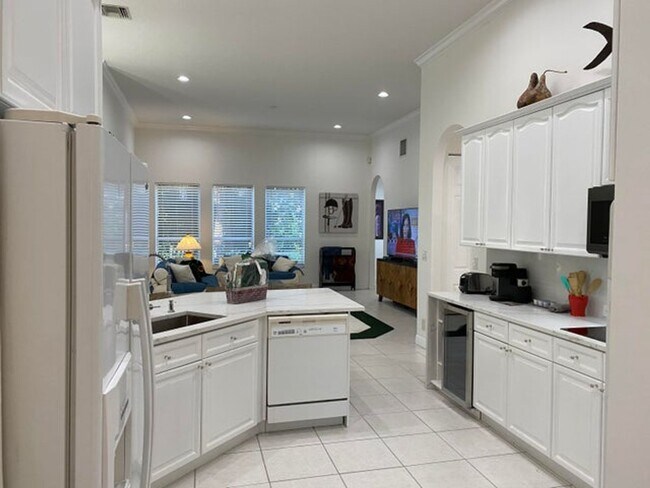 Building Photo - 1920 S Club Drive, Wellington, FL 33414