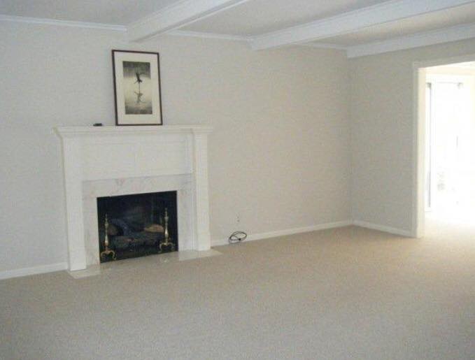 707 W Versailles Dr, Peoria, IL 61614 House Rental in Peoria, IL