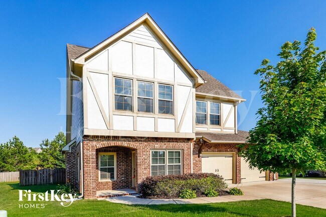 Foto del edificio - 1017 Edgewater Ln